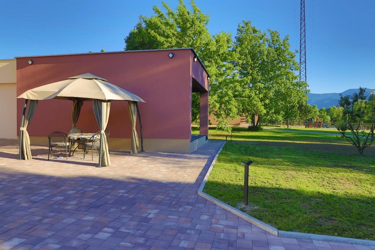 Apartment Vila Tara Bihać Eksteriør bilde
