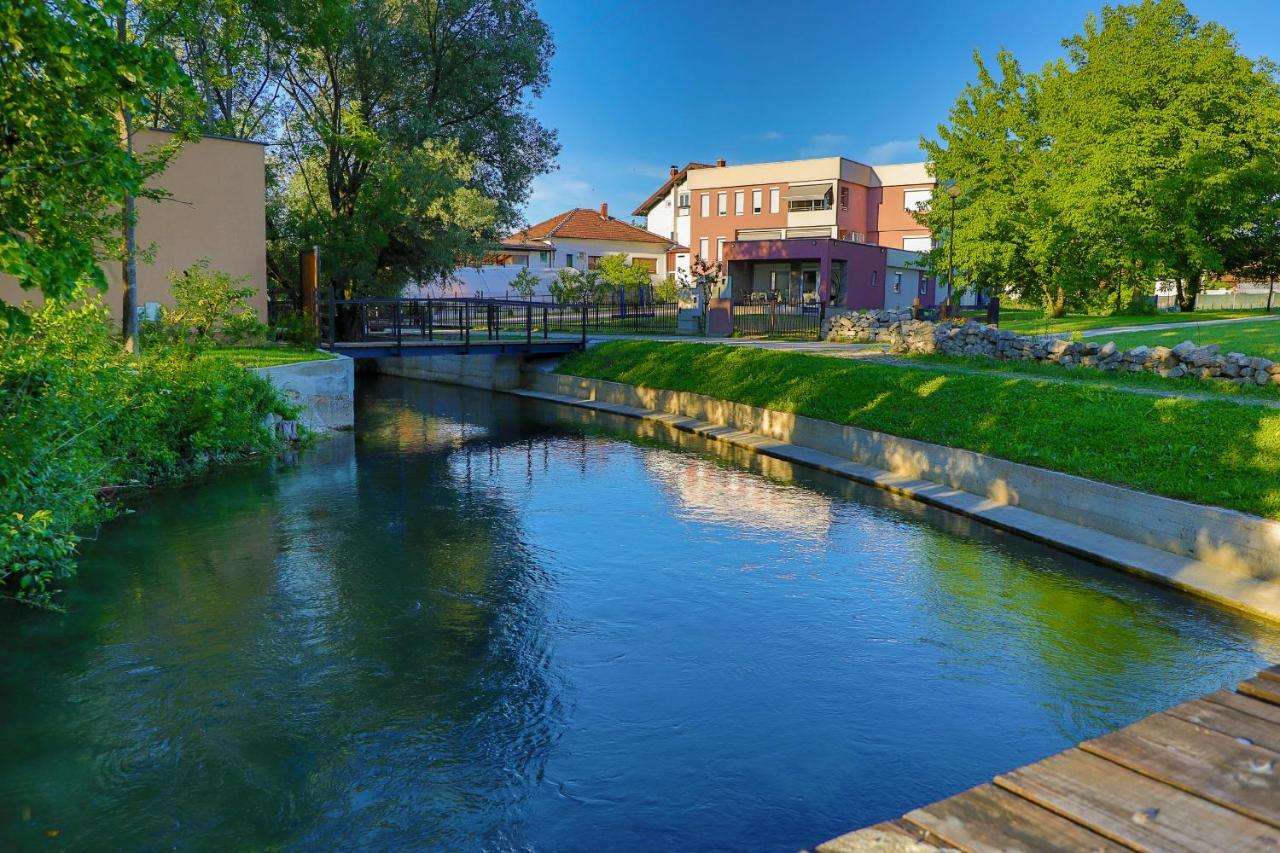 Apartment Vila Tara Bihać Eksteriør bilde
