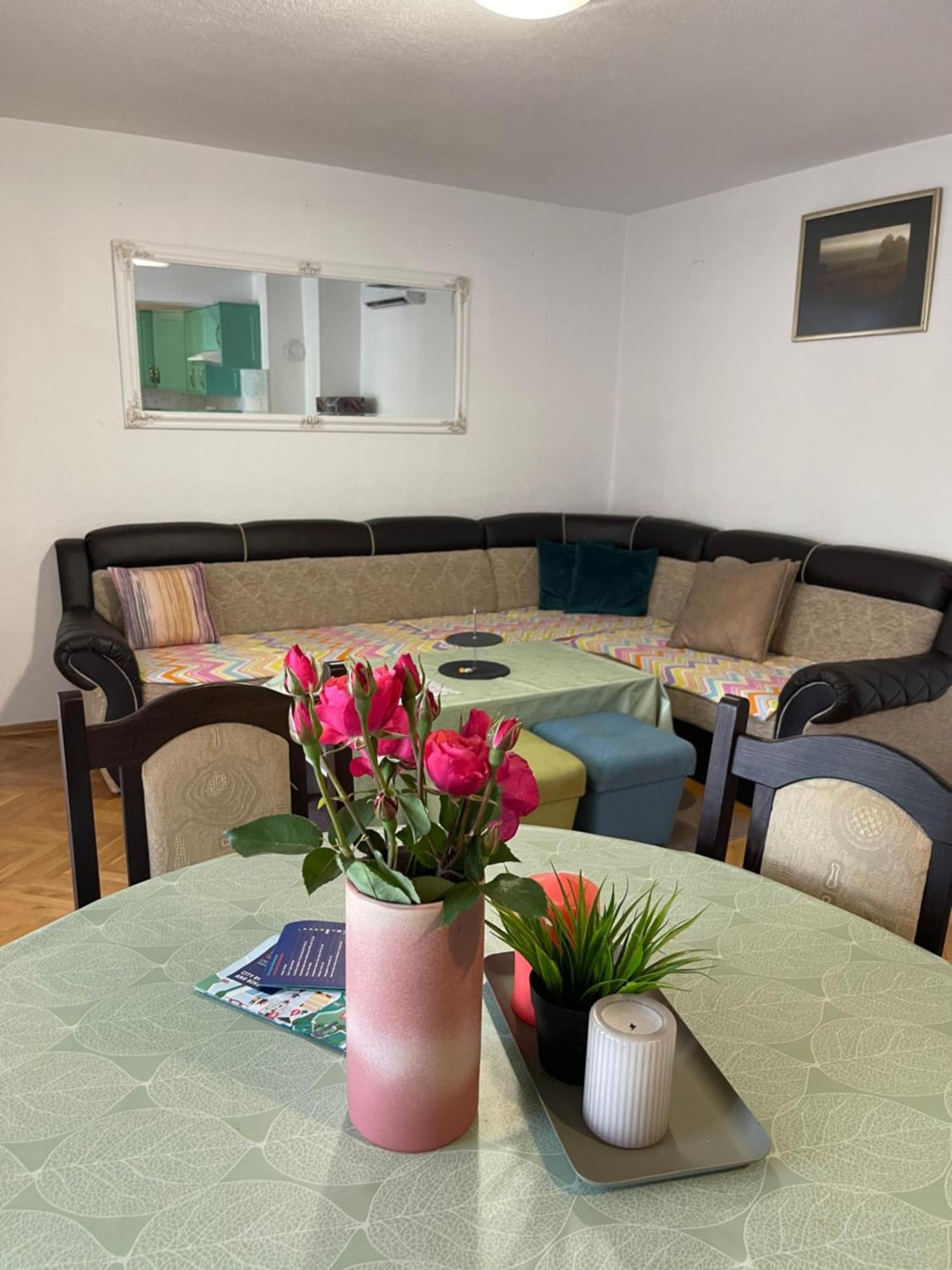 Apartment Vila Tara Bihać Eksteriør bilde